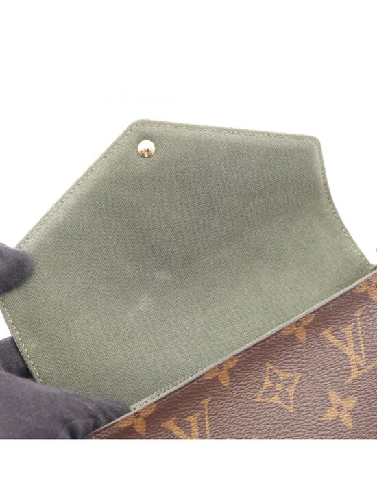 Louis Vuitton New Wave Cross Body Multi Pochette in Khaki  Louis Vuitton Shoulder Bag Multy Pochette Felicity Khaki Canvas